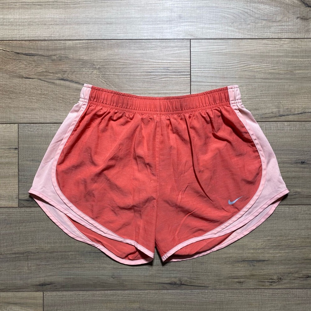 Nike Womens Tempo Brief Lined Running Shorts Size Medium‎ Coral And Pink